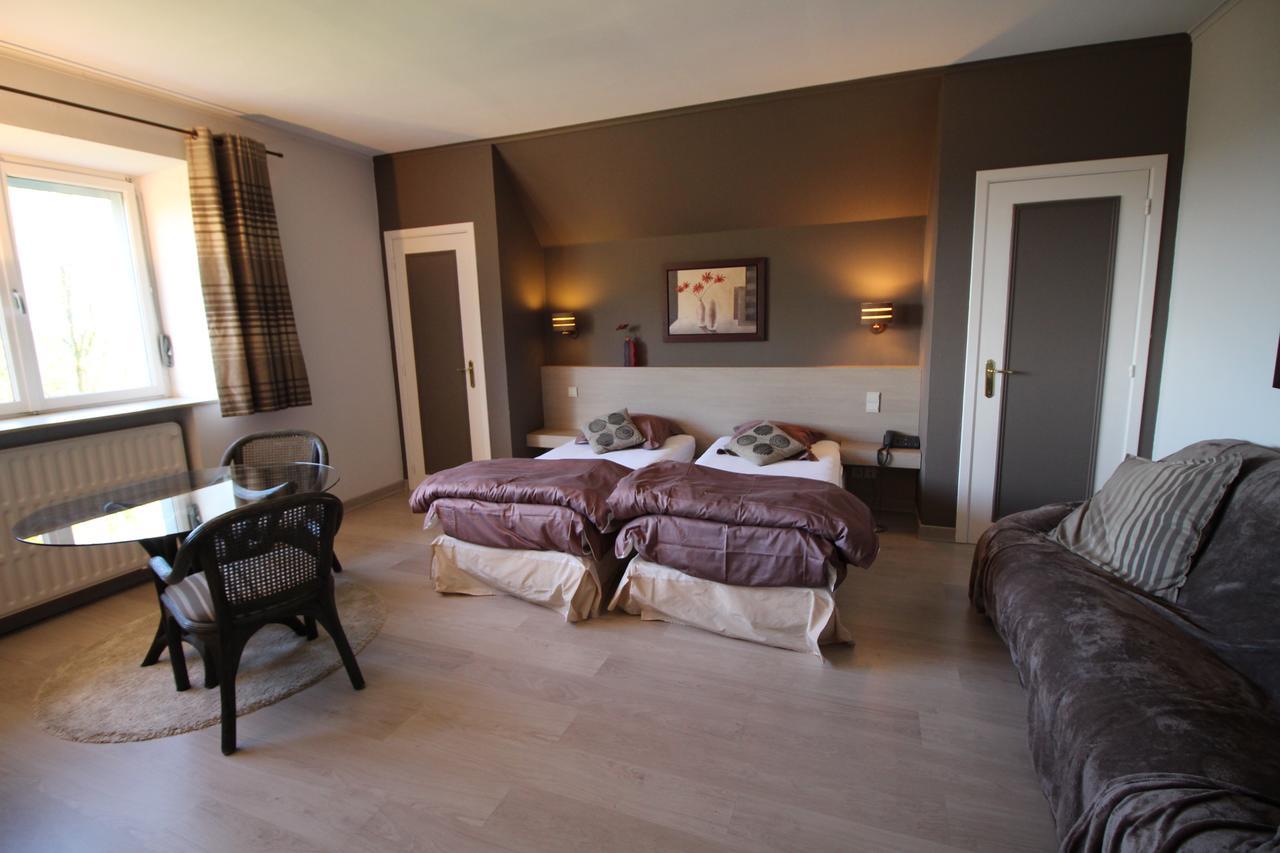 Les Alisiers Hotell Nadrin Exteriör bild
