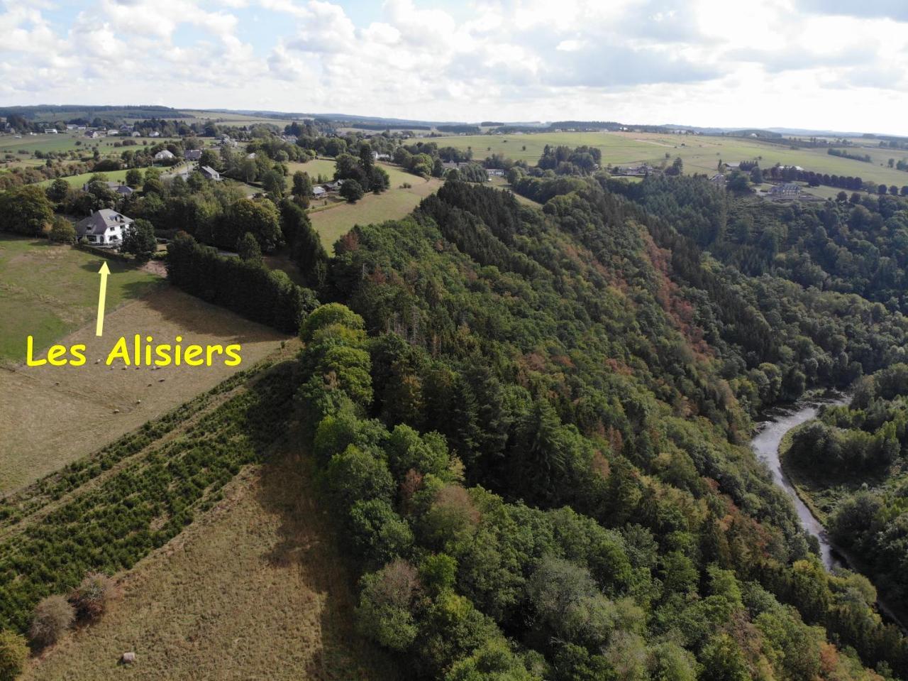 Les Alisiers Hotell Nadrin Exteriör bild